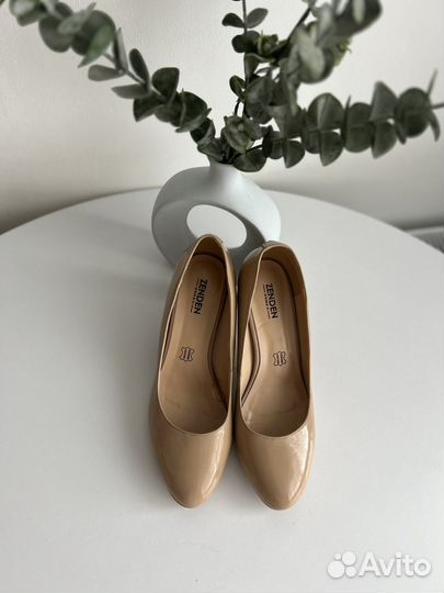 Туфли женские 37 размер zenden