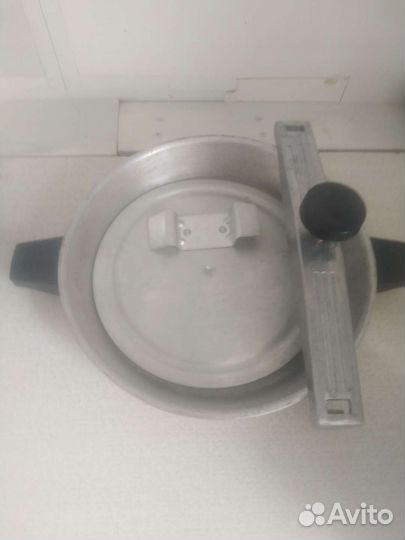 Сковорода для цыпленка табака