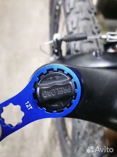 Ключ для велосипедной вилки