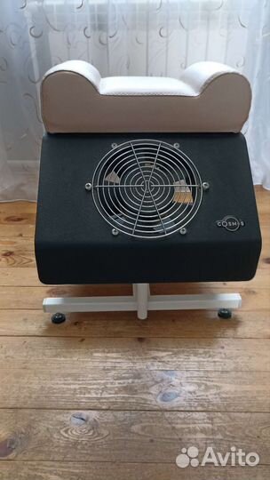 Подставка для педикюра с пылесосом