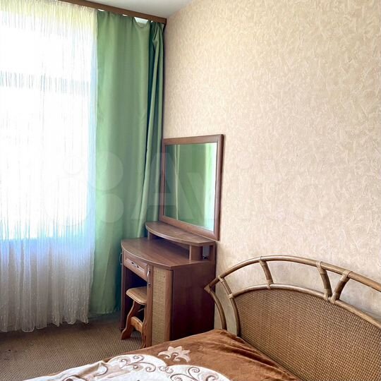 3-к. квартира, 82 м², 3/4 эт.