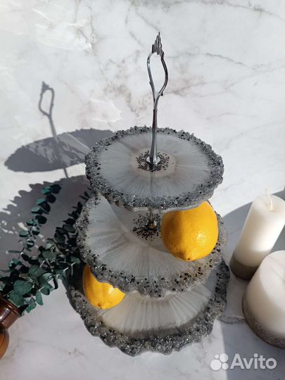 Этажерка для фруктов и конфет