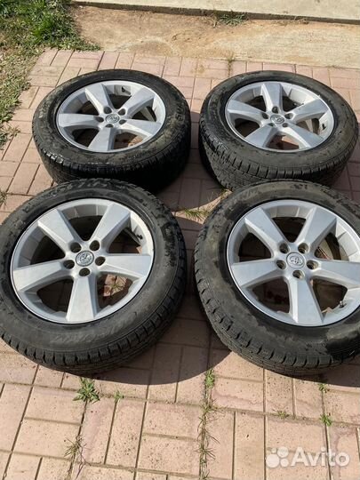 Продам литье на зимней резине