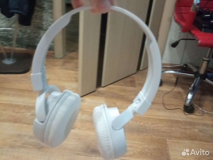 Беспроводные наушники