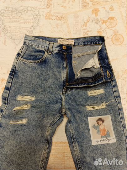 Джинсы