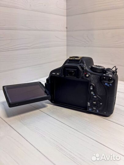 Фотоаппарат canon eos 600d kit 18-55