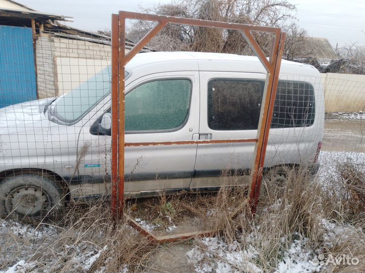 Peugeot Partner 1.6 МТ, 2001, 450 000 км