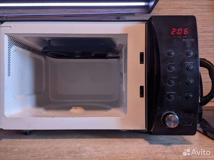 Микроволновка Daewoo