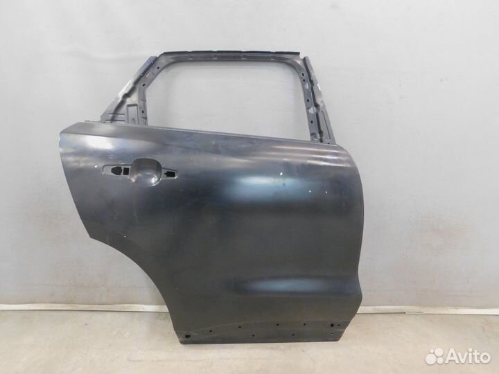 Дверь задняя правая Jaguar F-Pace