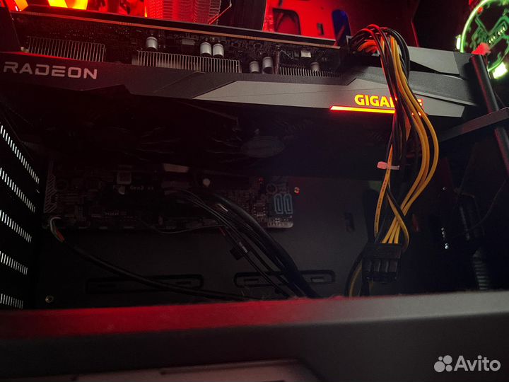 Gigabyte RX6650XT 8gb