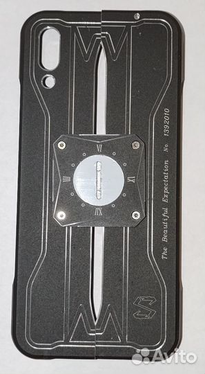 Чехол на телефон