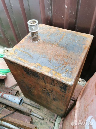 Расширительный бак для отопления открытого типа