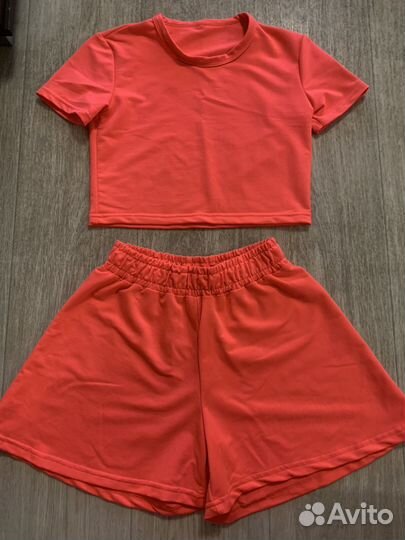 Спортивный костюм для девочкм