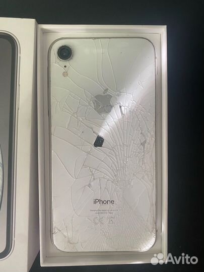 iPhone Xr, 64 ГБ