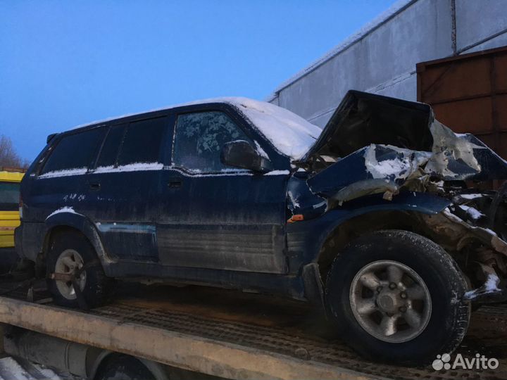 Ssang Yong Musso кузов по частям