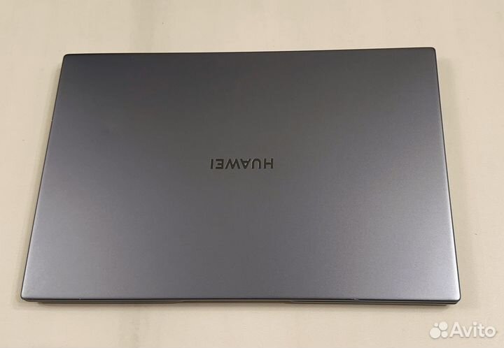 Huawei matebook d14