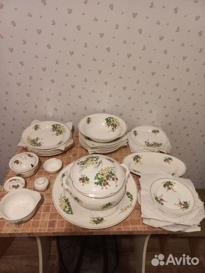 Сервиз столовый