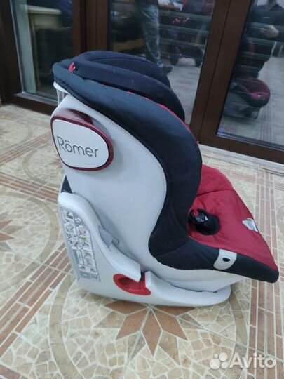 Автокресло 9-18кг. Britax Roemer King II