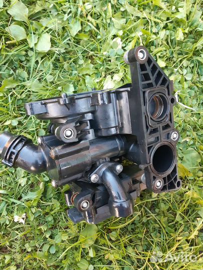 Термостат Б/У, Корпус термостат Audi Q3