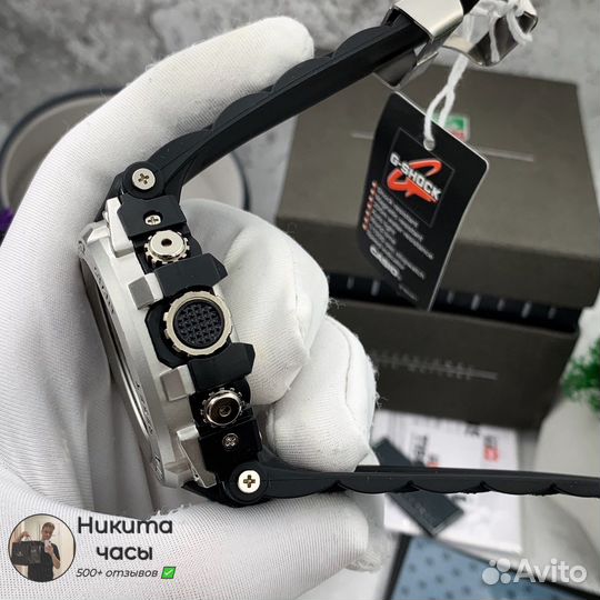 Часы Casio G-Shock