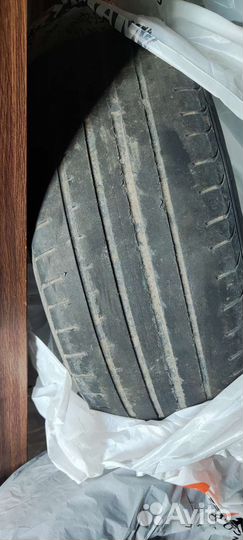 Goodyear EfficientGrip 215/55 R16