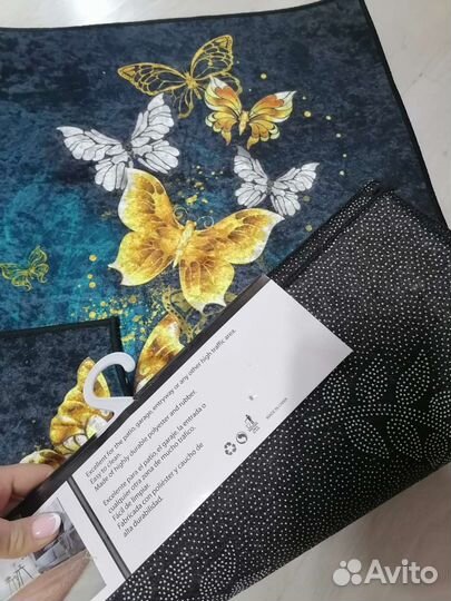 Красивый ковёр для ванной и туалета