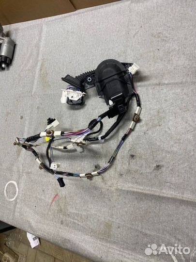 Проводка передней правой двери Corolla E210
