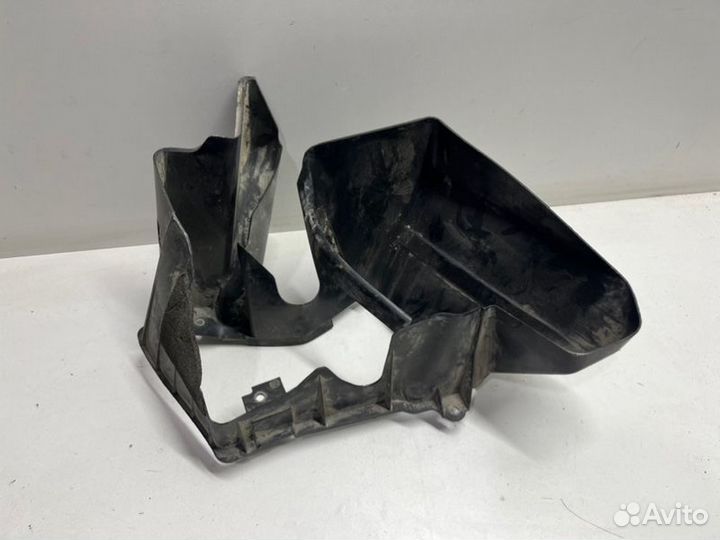 Дефлектор радиатора Lexus Lx3 570 2015-2021