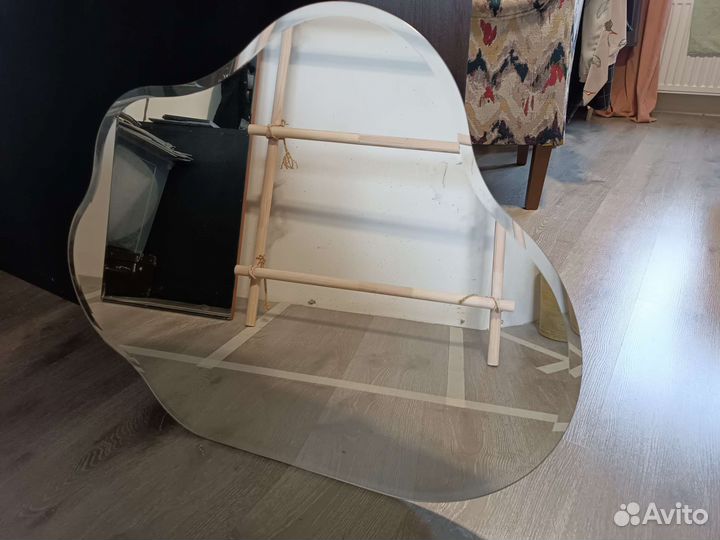 Зеркало дизайнерское фигурное