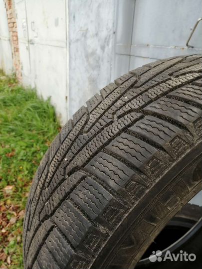 Kumho I'Zen KW31 205/55 R16