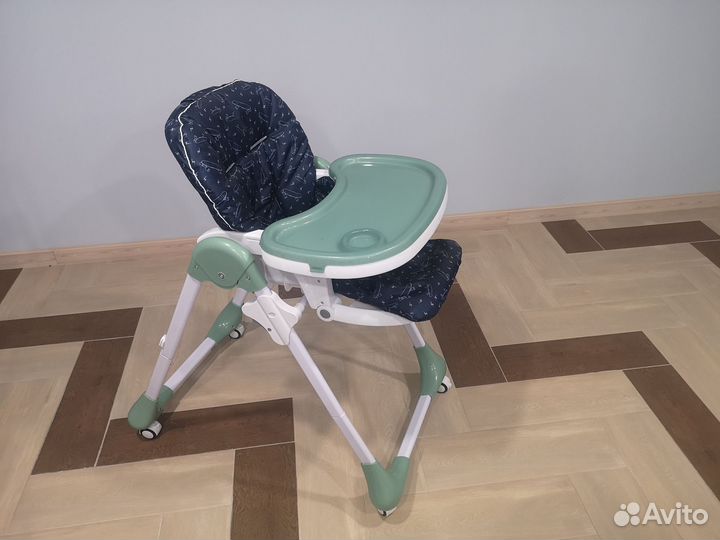 Стульчик для кормления be2me