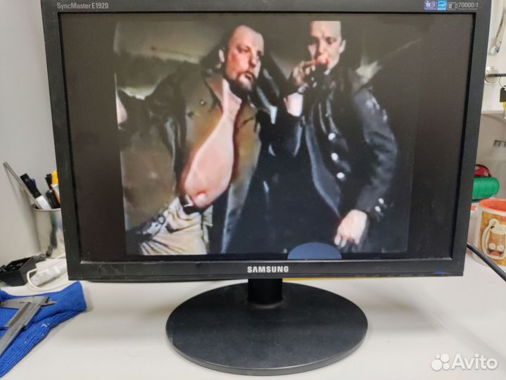 Монитор Samsung 19