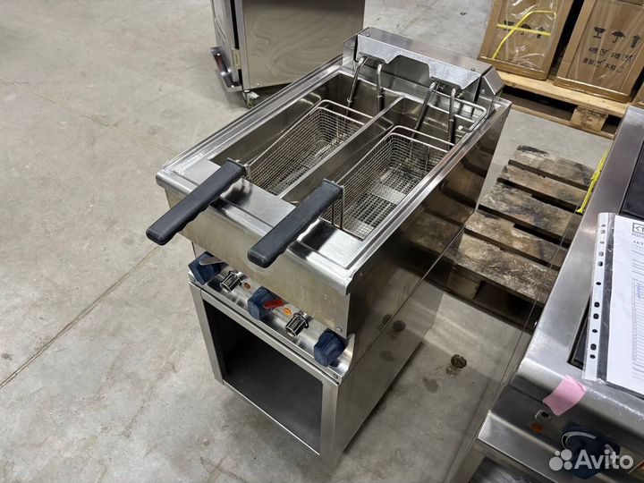 Фритюрница Kovinastroj (Kogast) EF-40/2