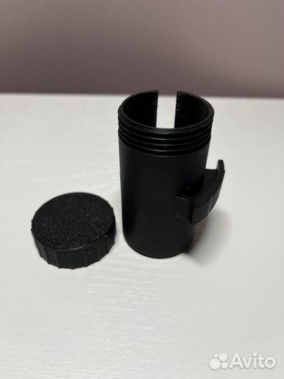 Контейнер для пакетиков на поводок-рулетку Flexi