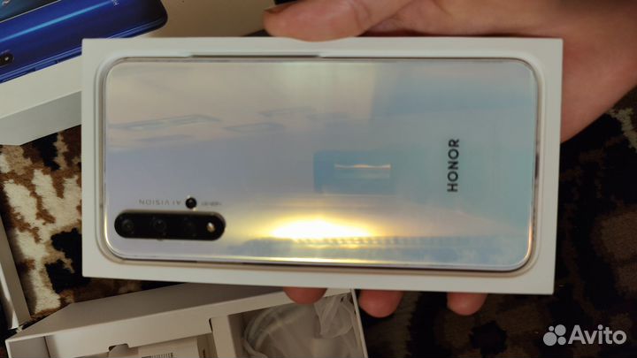 HONOR 20, 6/128 ГБ