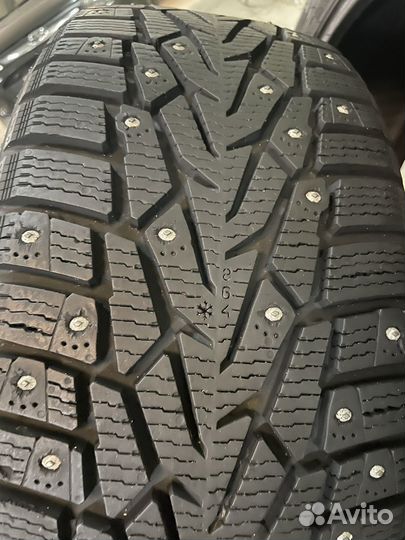 Nokian Tyres Nordman 7 215/50 R17