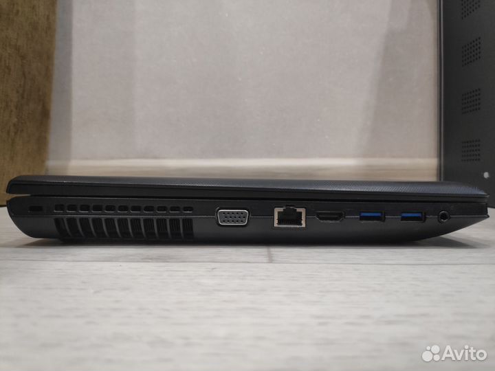 Отличный Lenovo 15,6