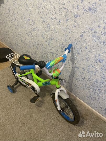 Велосипед детский (на 3-4 года)