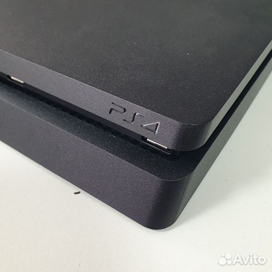 Sony PS4 Slim 1TB с игрой Fifa 20