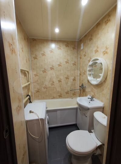 2-к. квартира, 42 м², 2/4 эт.