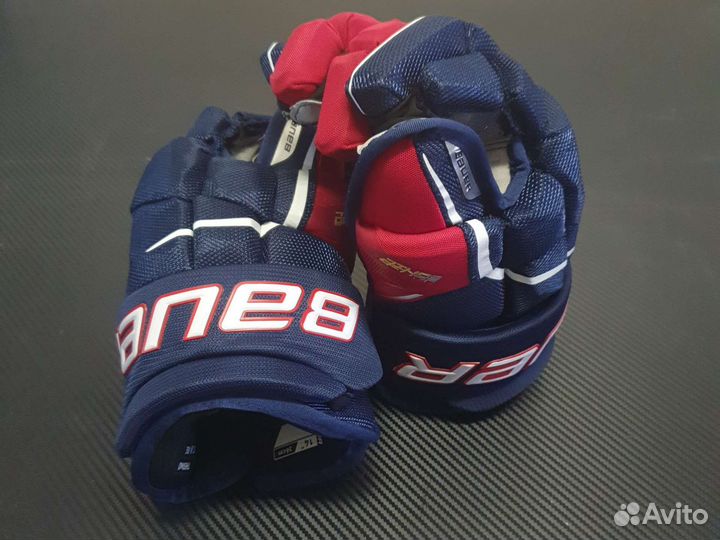 Хоккейные перчатки bauer,ссм