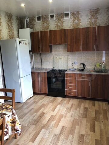 2-к. квартира, 50 м², 1/2 эт.