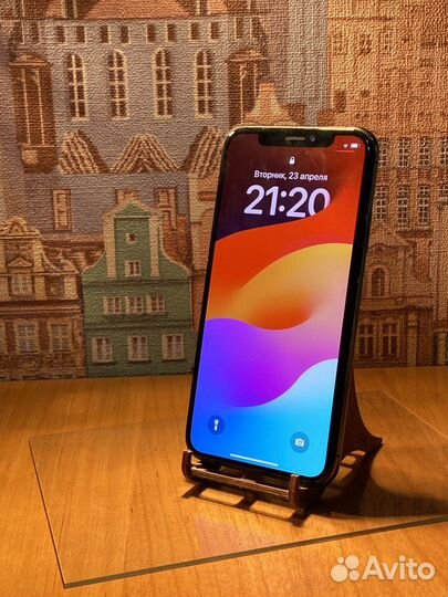 iPhone Xs, 256 ГБ