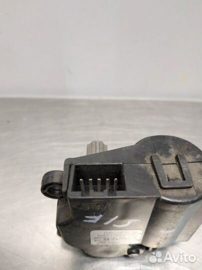 Сервопривод заслонки печки Hyundai Santa Fe 3 DM