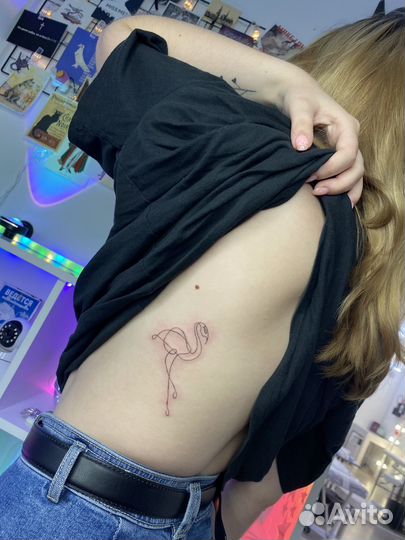 Модель на тату за расходники