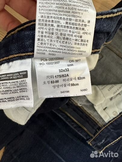 Джинсы Levi’s