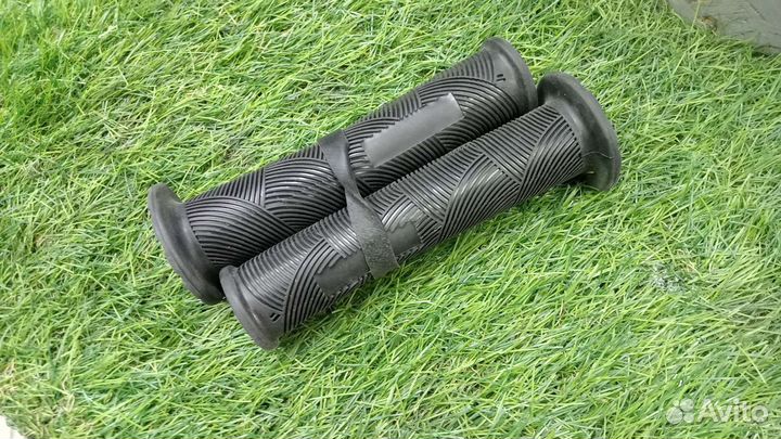 Ручки руля, грипсы для BMX и самоката