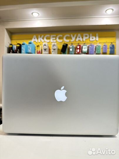 Apple MacBook Pro 15 2011 идеал Silver