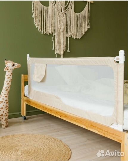 Защитный барьер для кровати