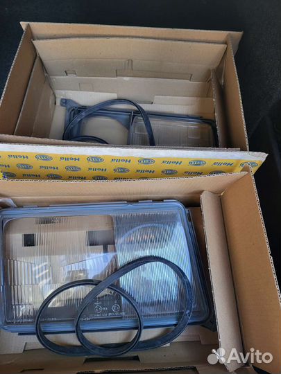 Стёкла фар Mercedes w124 Hella дорестайл